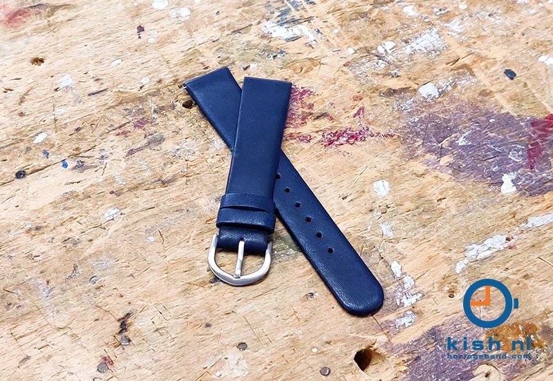 Horlogeband 18mm naadloos donkerblauw leer