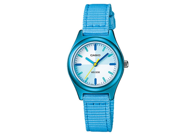 Blau