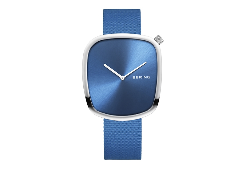 Blau