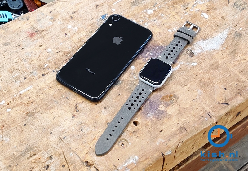 Apple Watch bandje perforated leer grijs - 42/44/45mm