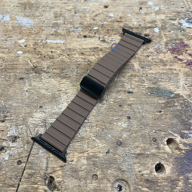 Apple Watch 45mm magneet bandje: Brown